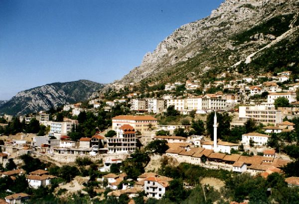 Kruja - Stadt in den Bergen