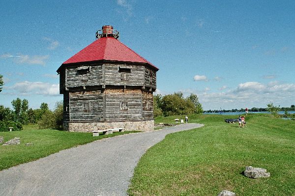 Fort am St. Lorenz Strom